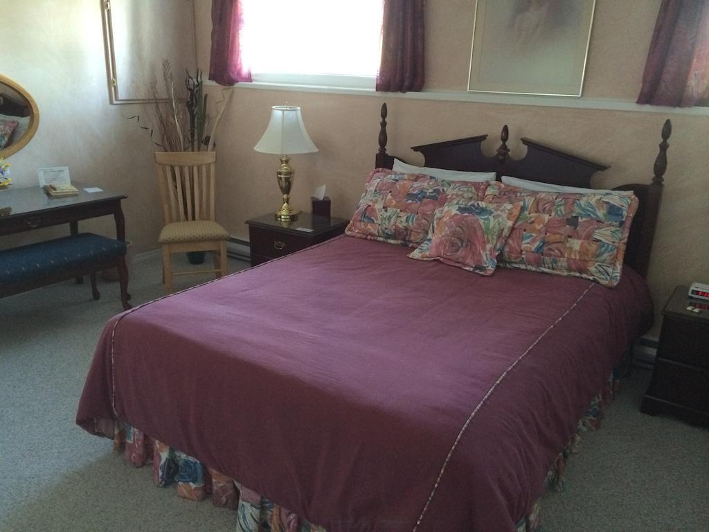 Cedar Heights B&B Cranbrook Habitación foto